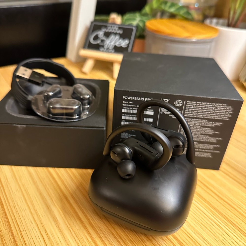 Beats Powerbeats Pro